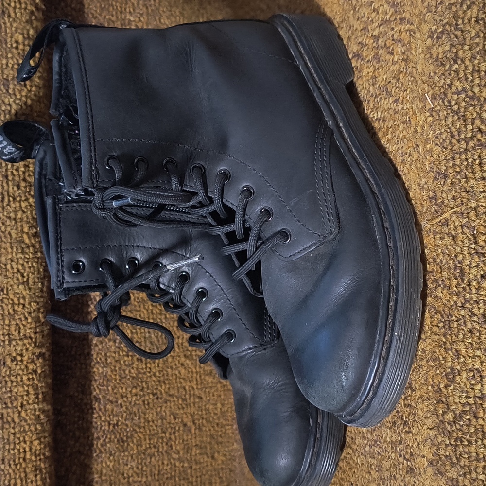 Dr. Martens Black Kids Boots